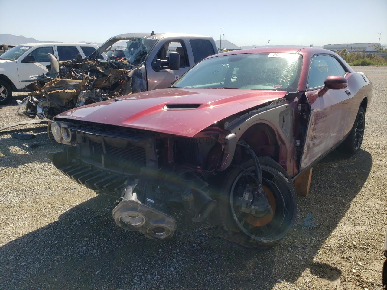 Photo 2 from auction – 2018 DODGE CHALLENGER with VIN 2C3CDZAG2JH118778