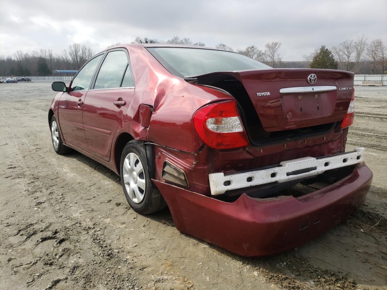 Photo 3 from auction – 2004 TOYOTA CAMRY LE with VIN 4T1BE32K54U268577