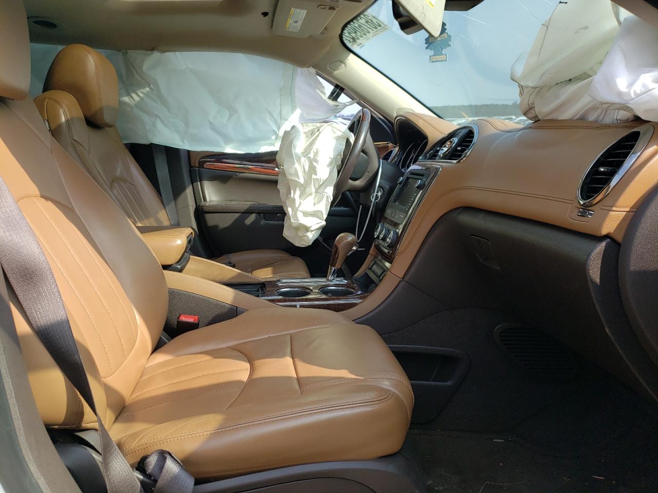 Photo 5 from auction – 2014 BUICK ENCLAVE with VIN 5GAKVBKD4EJ210495