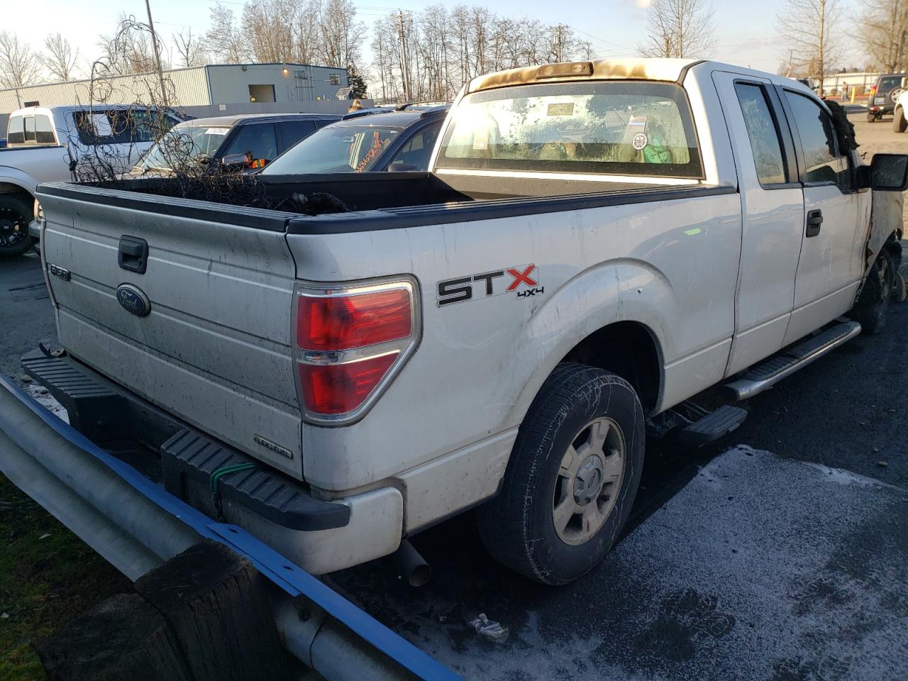 Photo 4 from auction – 2011 FORD F150 SUPER with VIN 1FTEX1EM4BFB34562