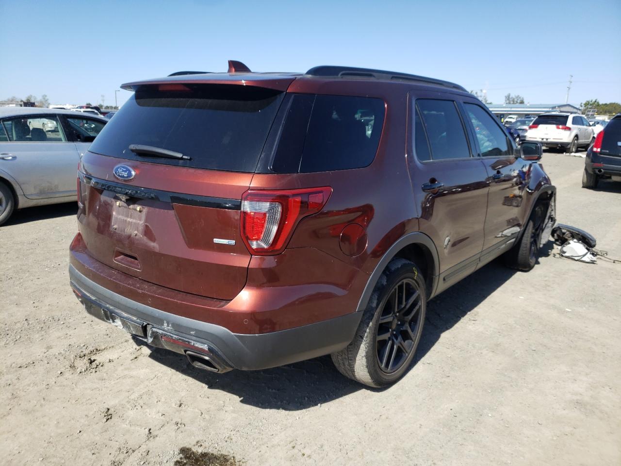 Photo 4 from auction – 2016 FORD EXPLORER S with VIN 1FM5K8GT8GGB87046