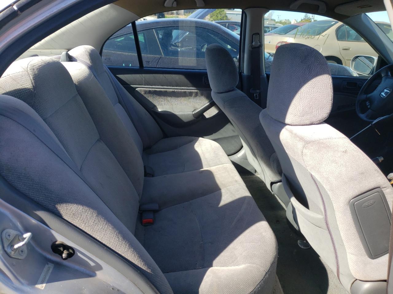 Photo 6 from auction – 2001 HONDA CIVIC EX with VIN 2HGES26751H546291