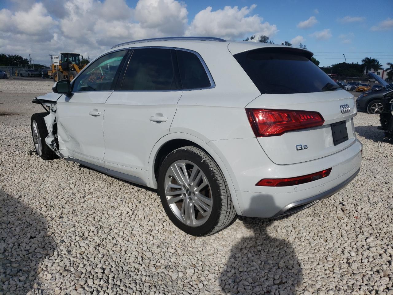 Photo 3 from auction – 2019 AUDI Q5 PREMIUM with VIN WA1BNAFY8K2120949