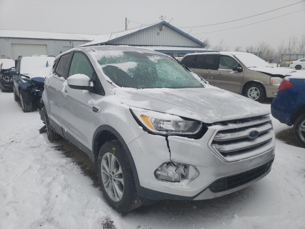 FORD ESCAPE SE 2017 with VIN 1FMCU0G97HUC81171 - Photo from auction