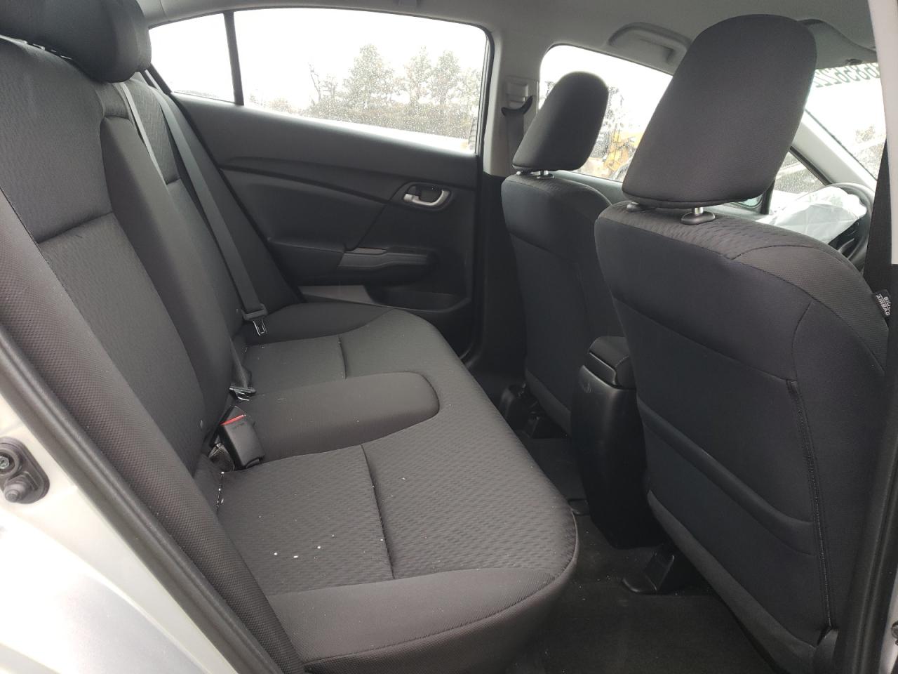 Photo 6 from auction – 2015 HONDA CIVIC SE with VIN 19XFB2F70FE266168