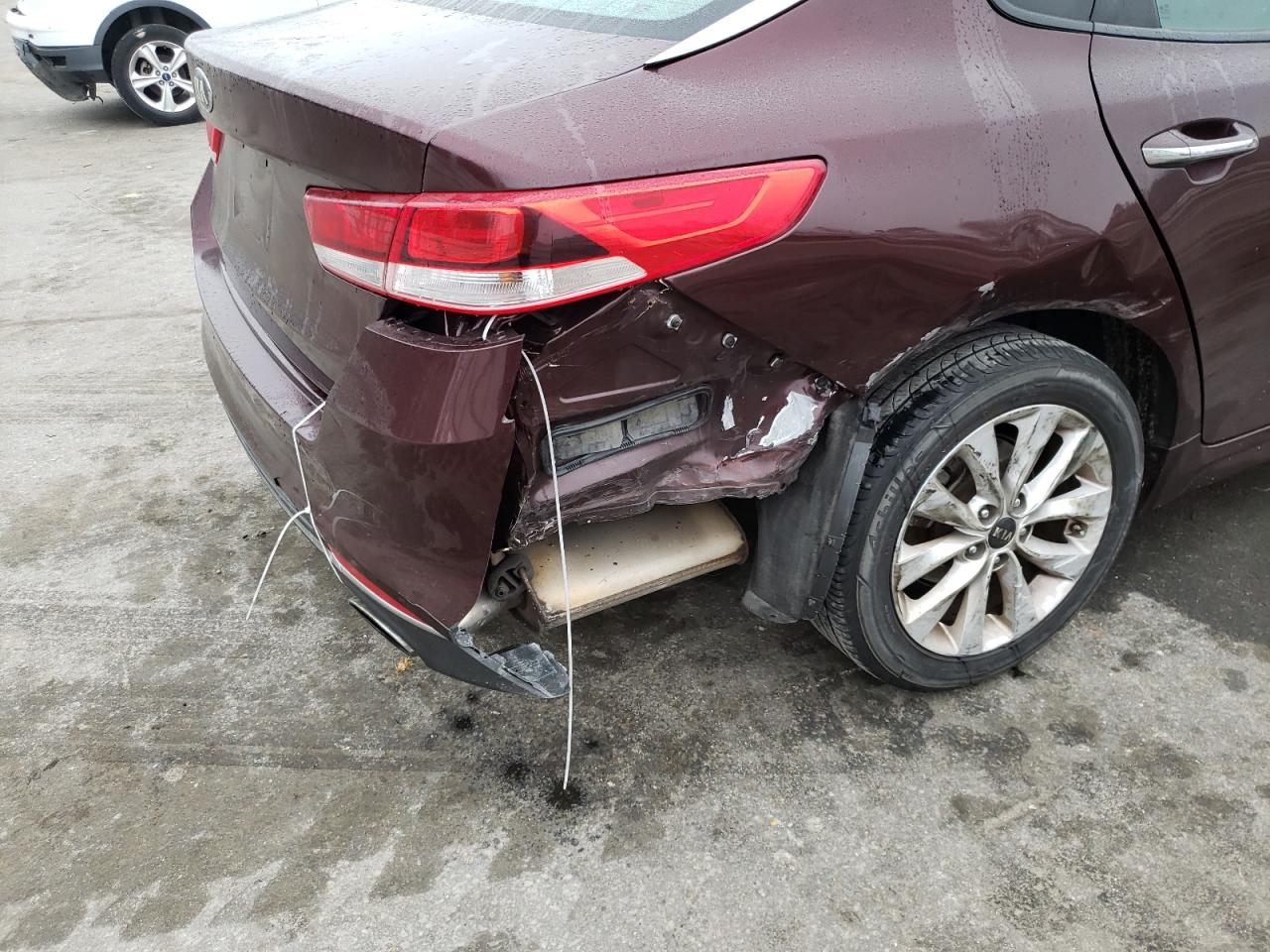 Photo 9 from auction – 2016 KIA OPTIMA LX with VIN 5XXGT4L35GG075756
