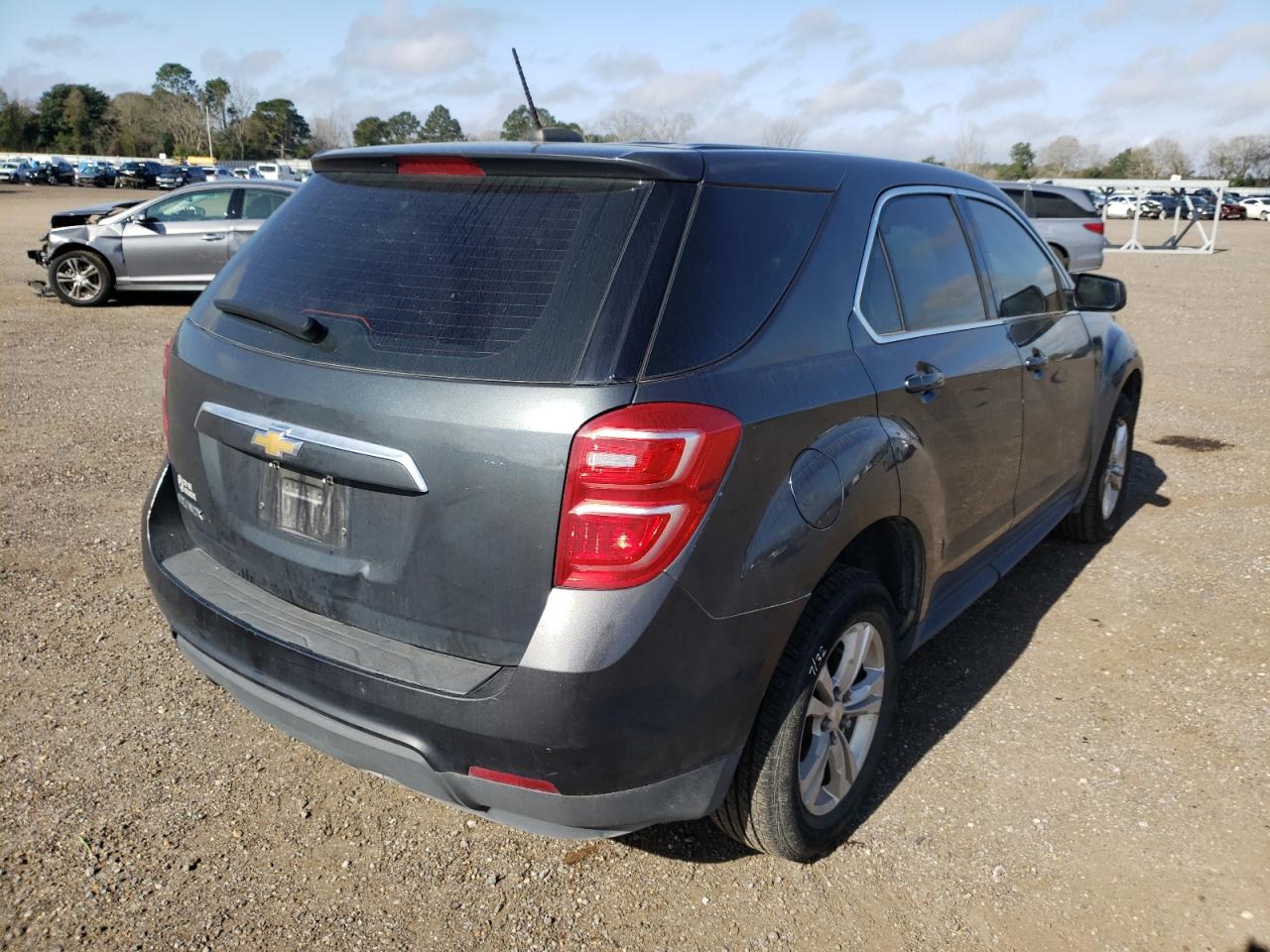 Photo 4 from auction – 2017 CHEVROLET EQUINOX LS with VIN 2GNALBEK2H1604819