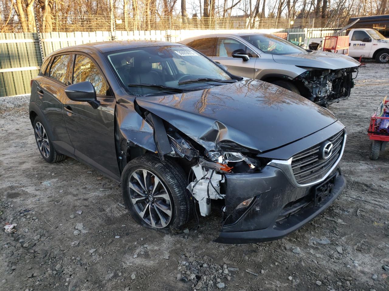MAZDA CX-3 TOURI 2019 with VIN JM1DKFC77K0411275 - Photo from auction