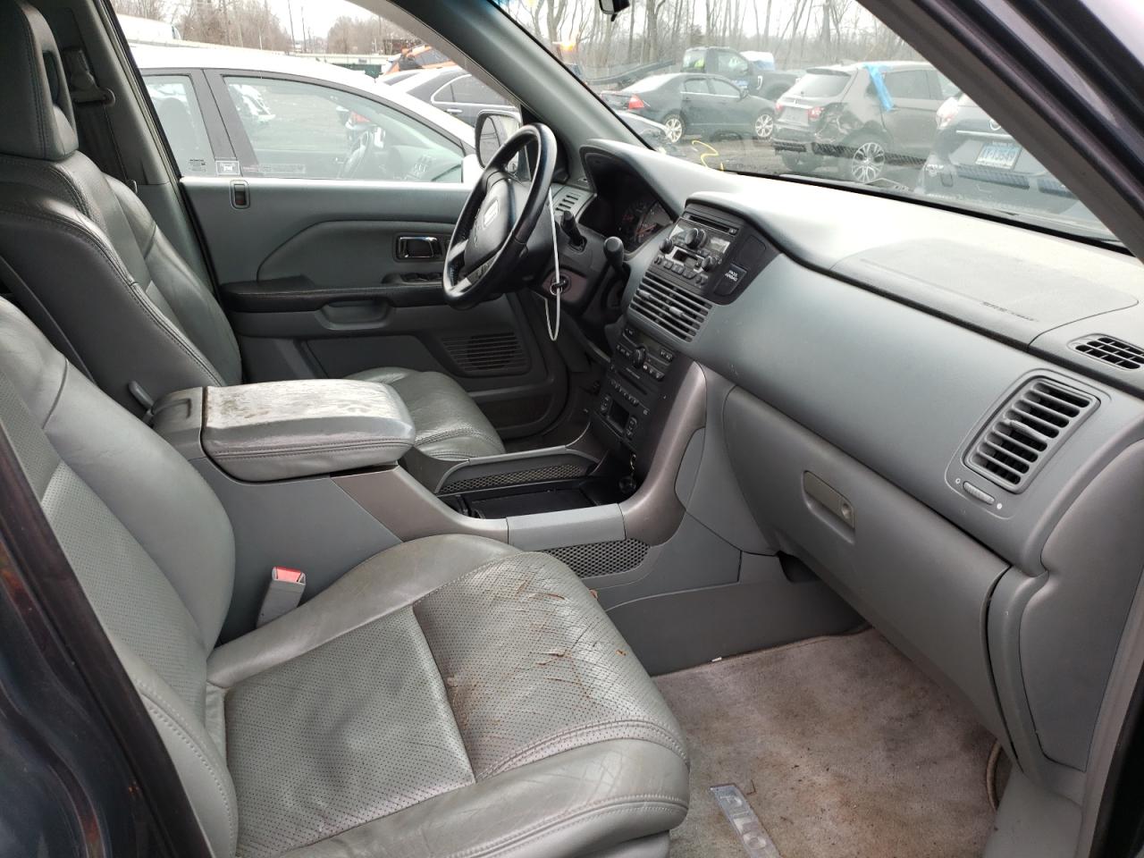 Photo 5 from auction – 2005 HONDA PILOT EXL with VIN 2HKYF18525H510738