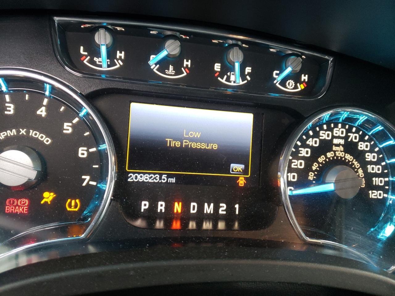 Photo 8 from auction – 2014 FORD F150 with VIN 1FTFW1ET8EFC64735