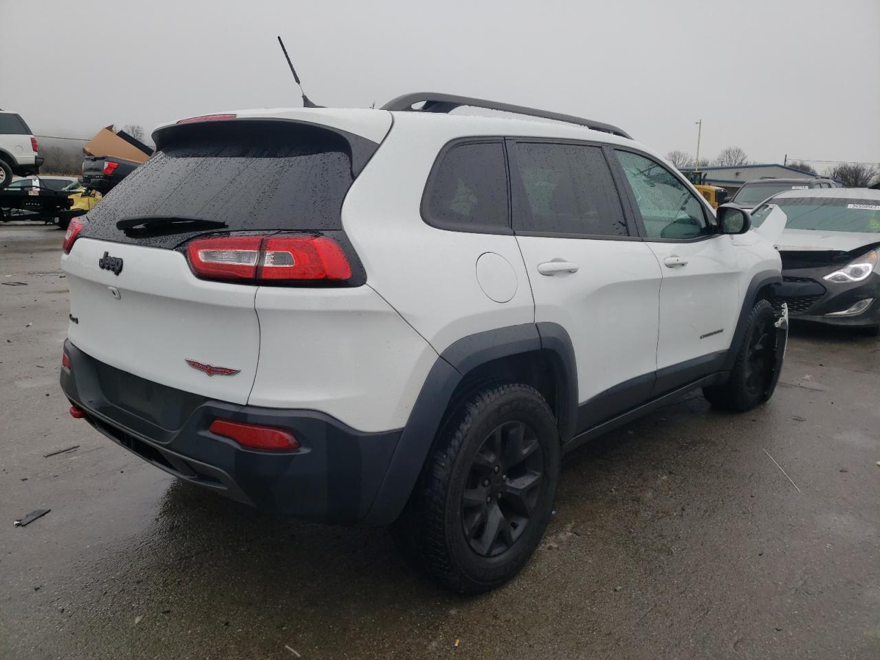 Photo 4 from auction – 2014 JEEP CHEROKEE T with VIN 1C4PJMBB9EW255834