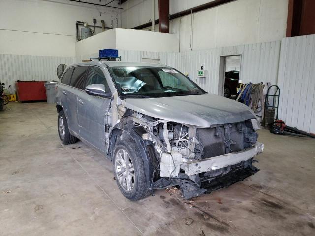 TOYOTA HIGHLANDER 2015 with VIN 5TDZKRFH2FS038709 - Photo from auction