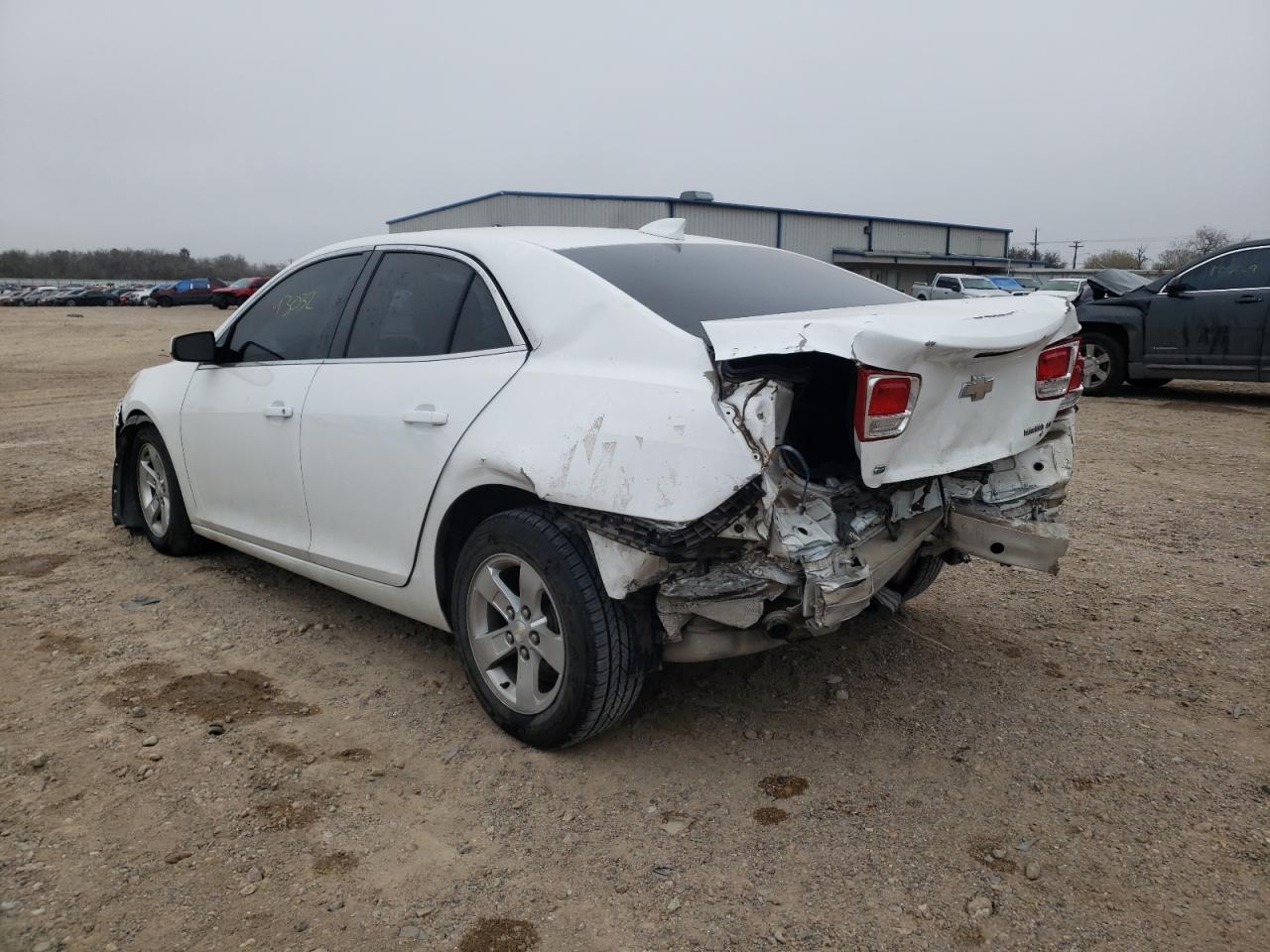 Photo 3 from auction – 2015 CHEVROLET MALIBU 1LT with VIN 1G11C5SL4FF317388