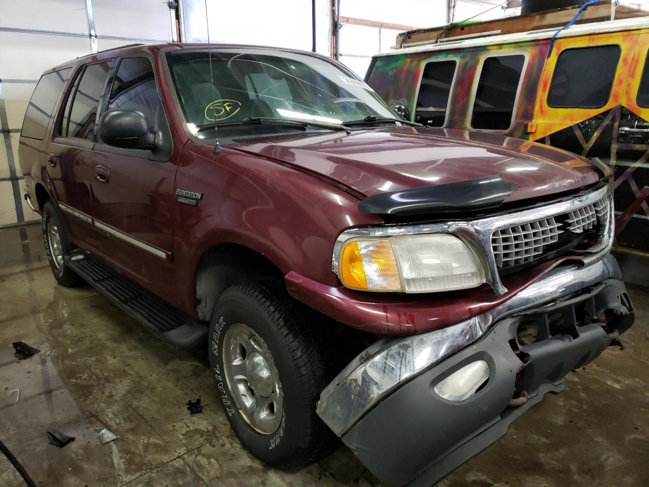 FORD EXPEDITION 1999 with VIN 1FMPU18L1XLB49514 - Photo from auction