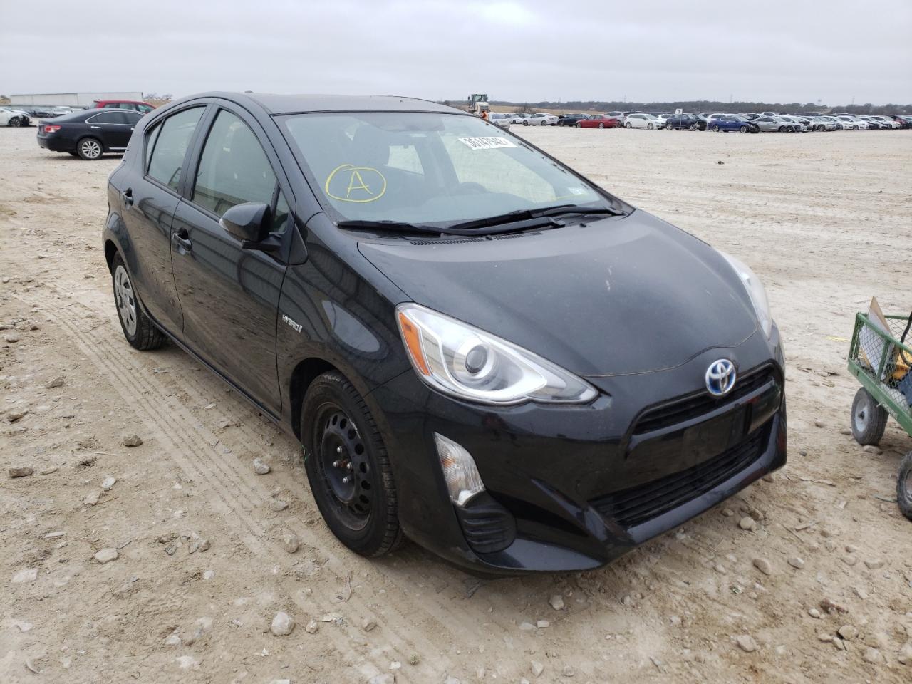 TOYOTA PRIUS C 2016 with VIN JTDKDTB34G1126808 - Photo from auction