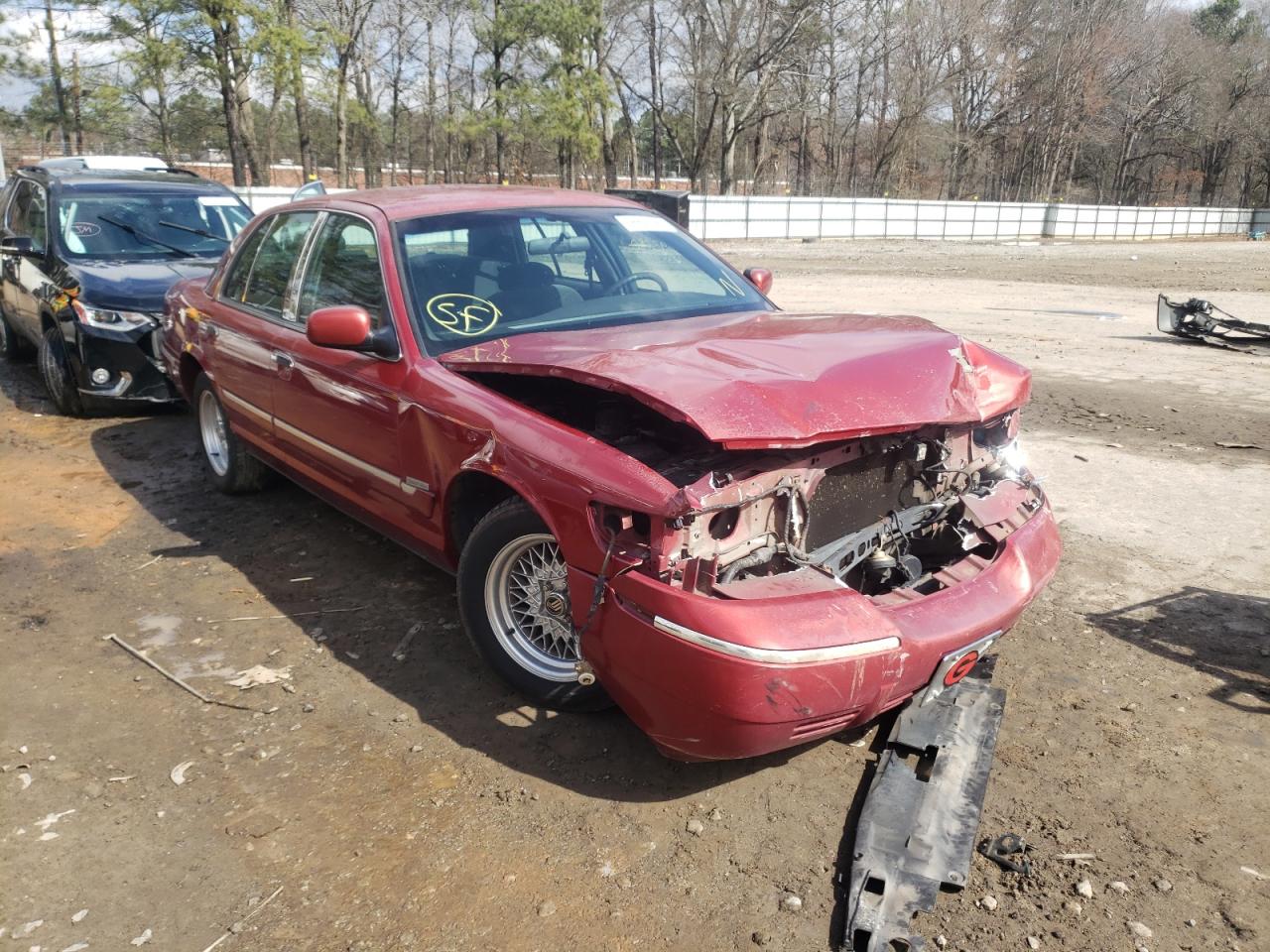 MERCURY GRAND MARQ 2000 with VIN 2MEFM74W0YX655485 - Photo from auction