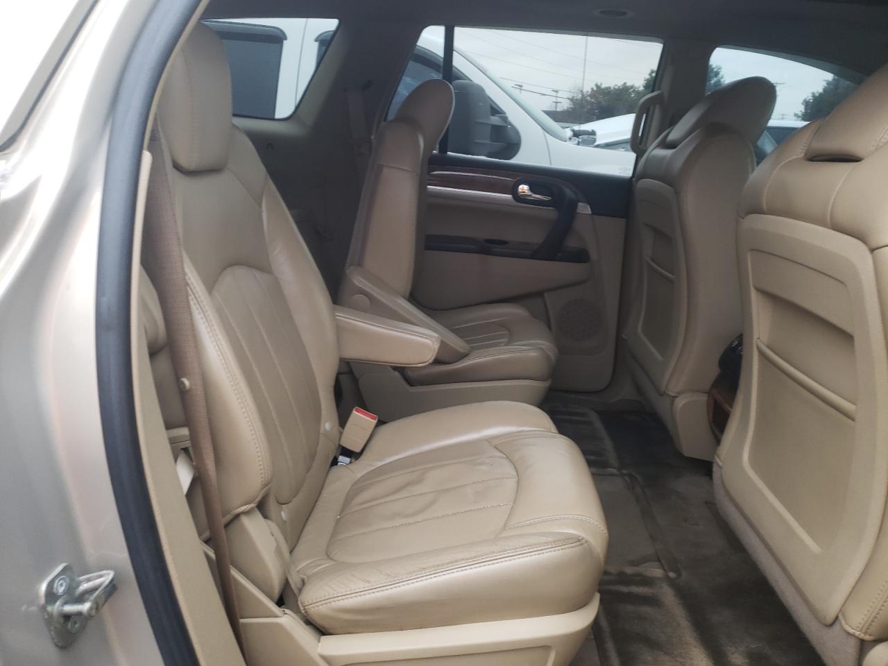 Photo 6 from auction – 2009 BUICK ENCLAVE CX with VIN 5GAER23D69J215705