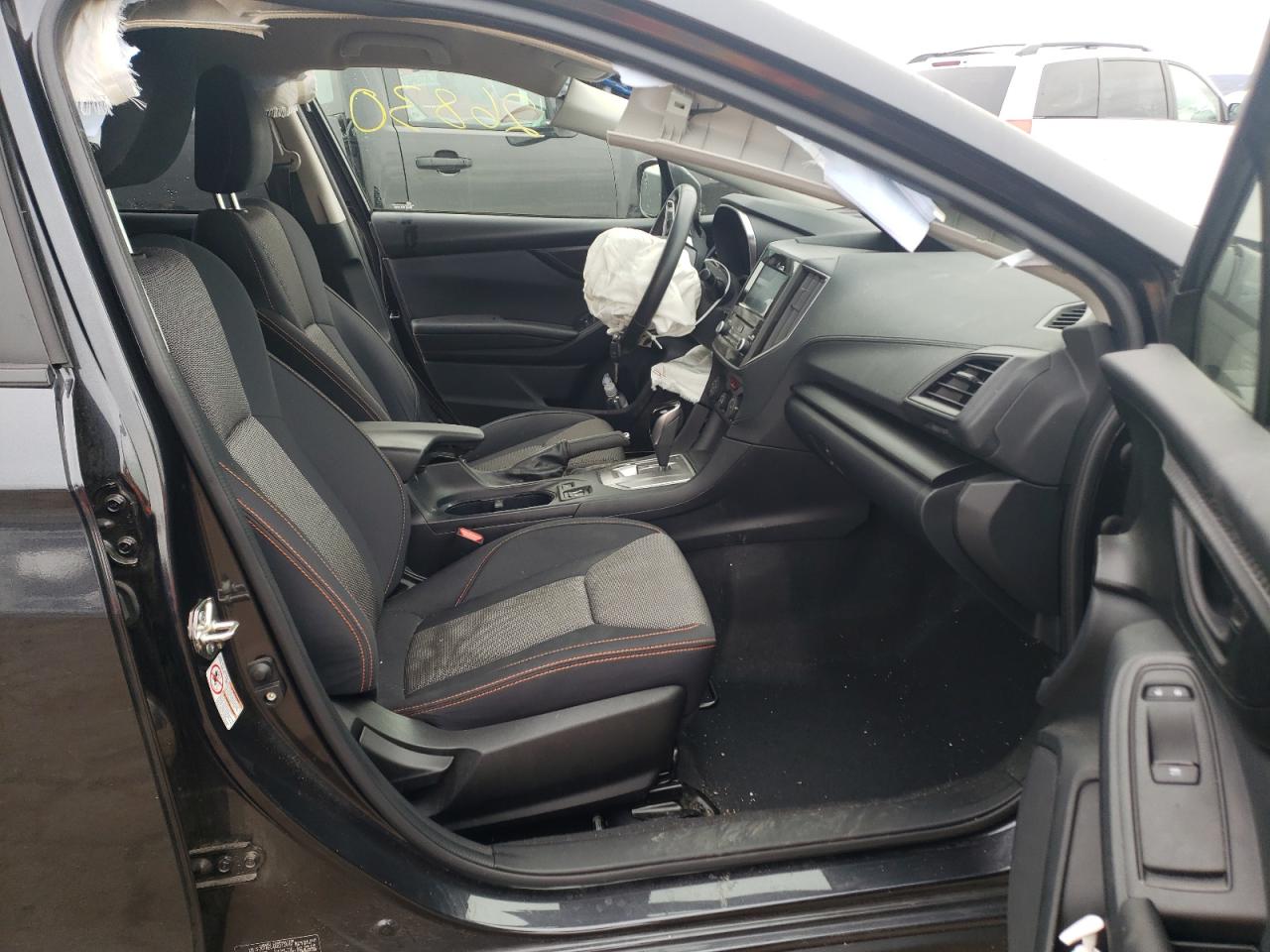 Photo 5 from auction – 2019 SUBARU CROSSTREK with VIN JF2GTAEC4K8312939