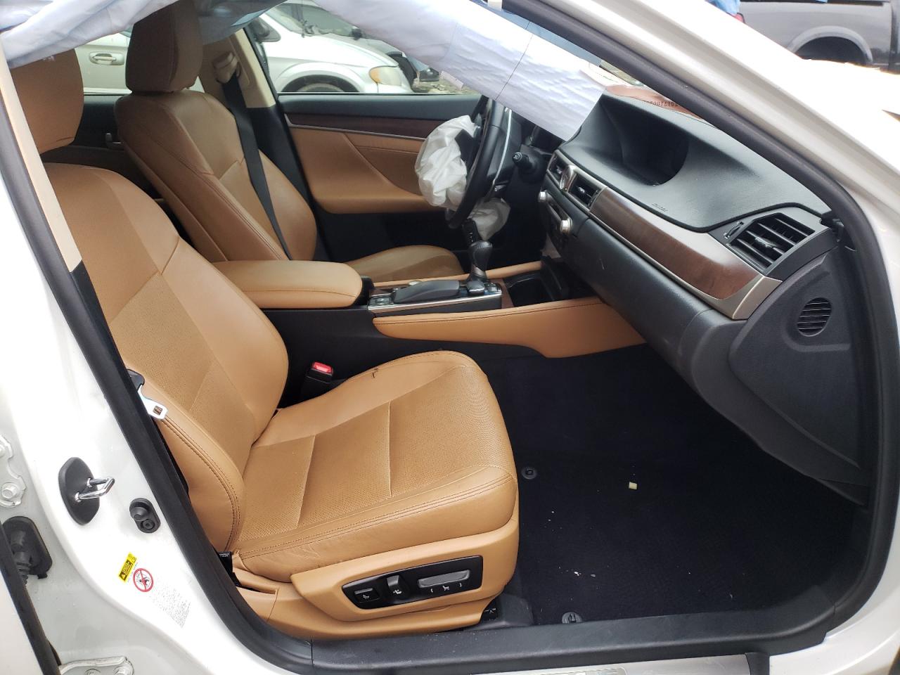 Photo 5 from auction – 2013 LEXUS GS 350 with VIN JTHCE1BL3D5003171