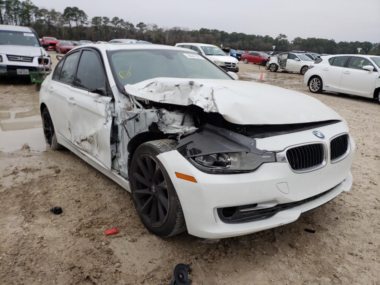 BMW 328 I 2012 with VIN WBA3A5G51CNP15446 - Photo from auction