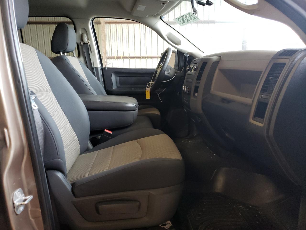 Photo 5 from auction – 2009 DODGE RAM 1500 with VIN 1D3HB18P39S812390