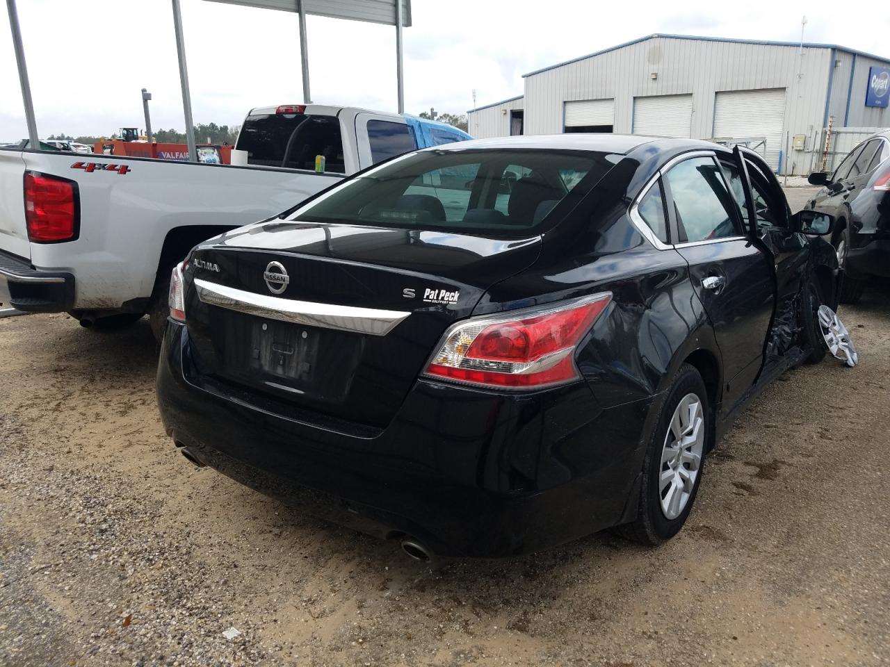 Photo 4 from auction – 2015 NISSAN ALTIMA 2.5 with VIN 1N4AL3AP7FC571958