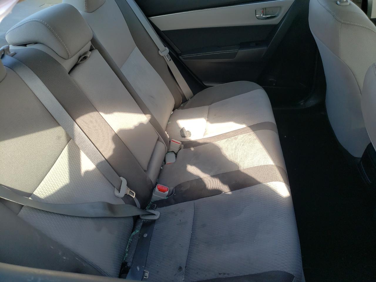 Photo 6 from auction – 2019 TOYOTA COROLLA L with VIN 2T1BURHE3KC168502