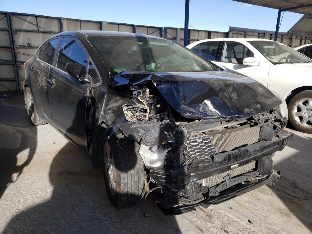 Photo 9 from auction – 2015 KIA FORTE LX with VIN KNAFK4A65F5431411