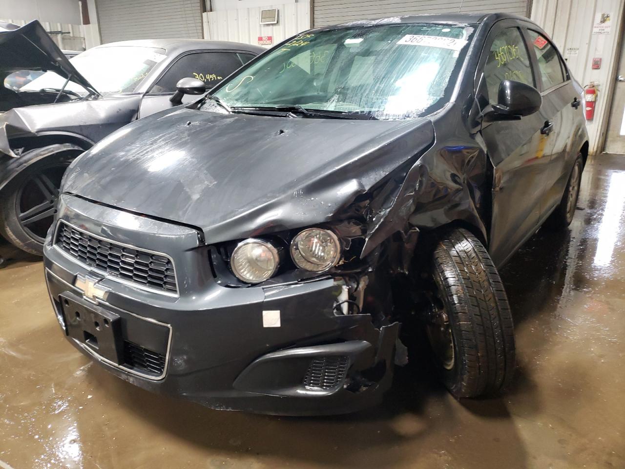 Photo 2 from auction – 2015 CHEVROLET SONIC LT with VIN 1G1JC5SH9F4126752