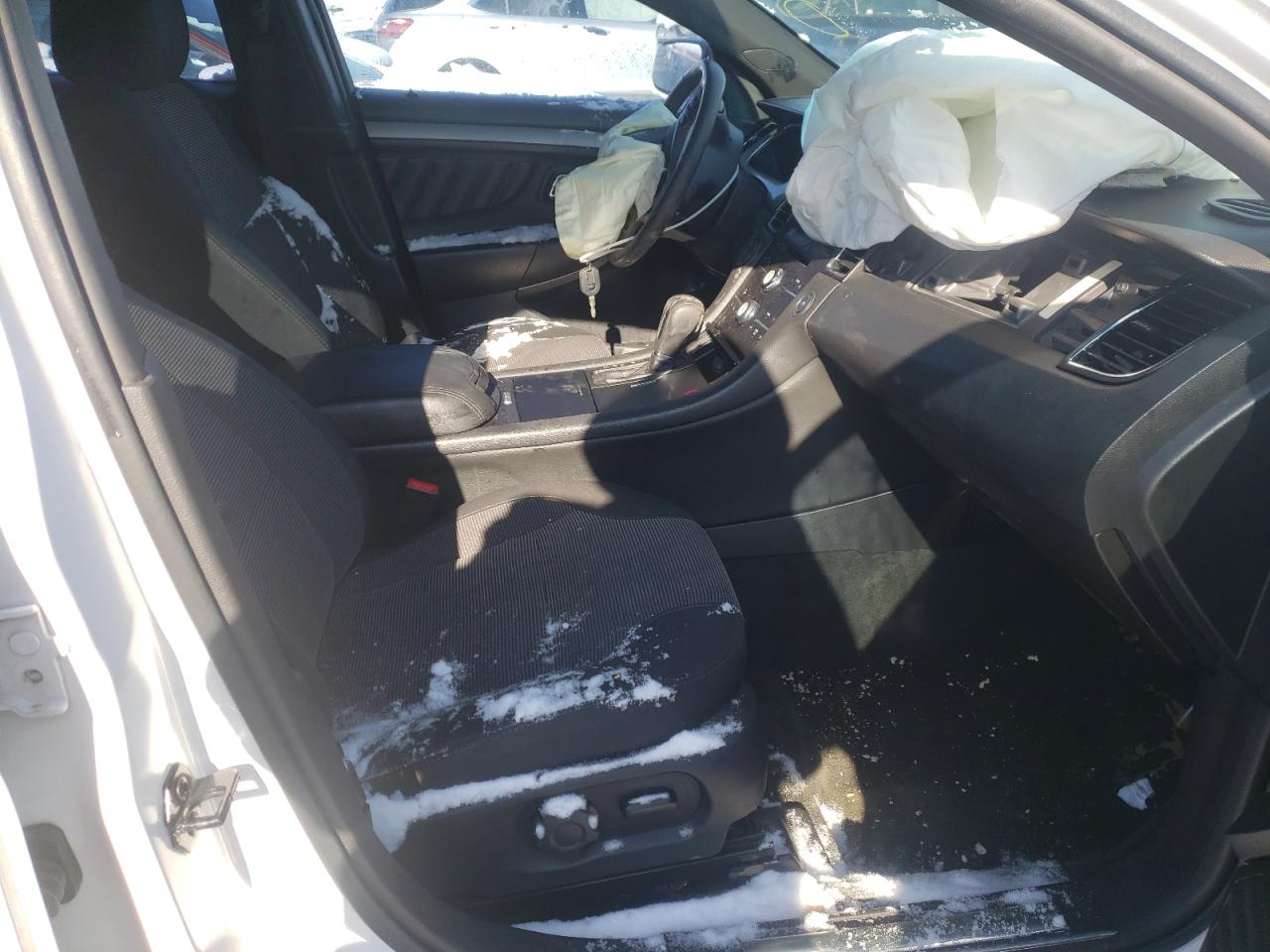 Photo 5 from auction – 2014 FORD TAURUS SEL with VIN 1FAHP2E85EG119675