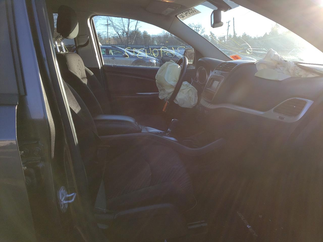 Photo 5 from auction – 2017 DODGE JOURNEY SE with VIN 3C4PDCAB3HT560078