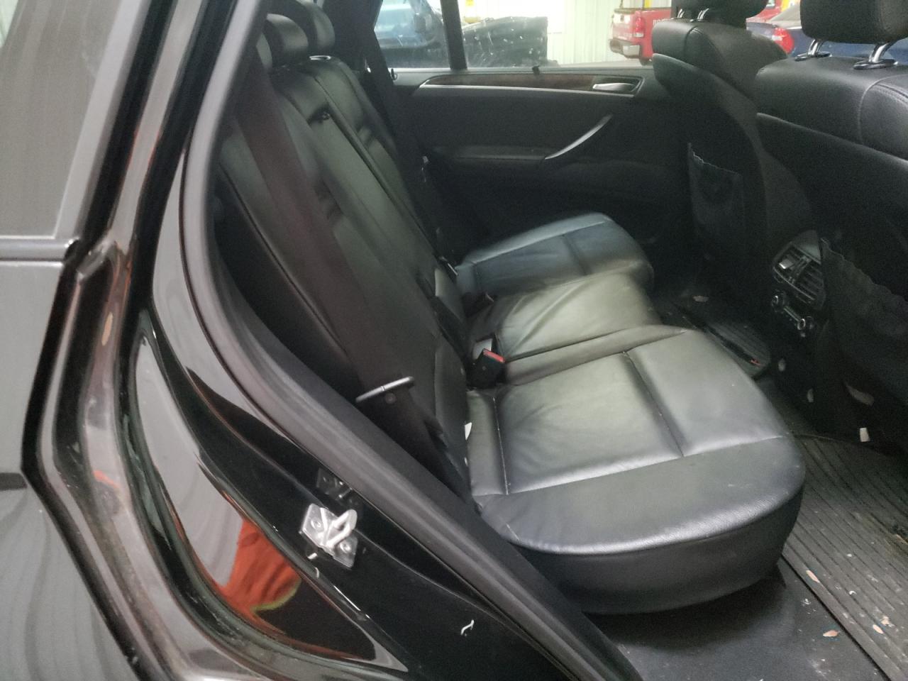 Photo 6 from auction – 2012 BMW X5 XDRIVE3 with VIN 5UXZW0C50CL664989