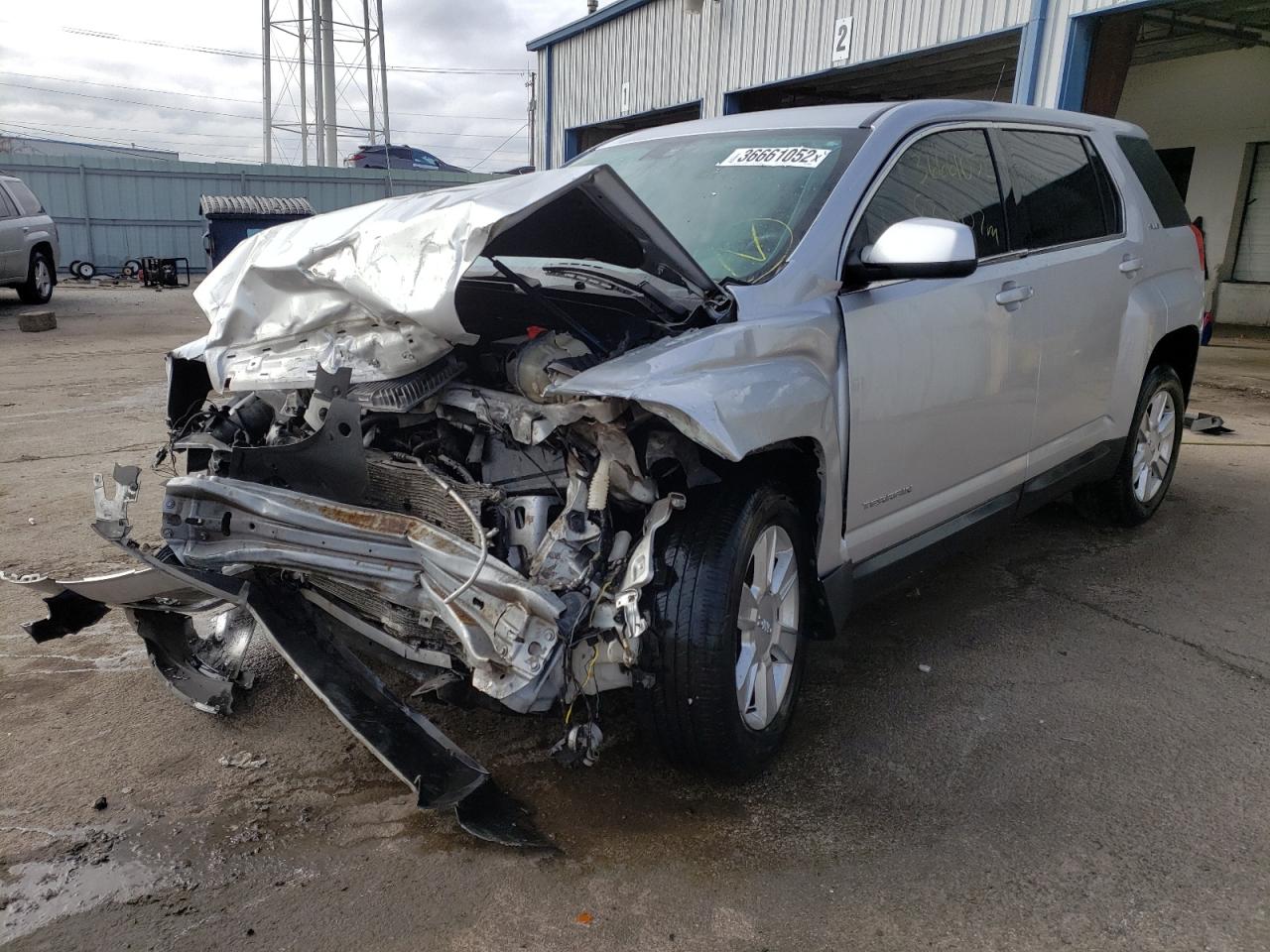 Photo 2 from auction – 2011 GMC TERRAIN SL with VIN 2CTALMEC8B6338587