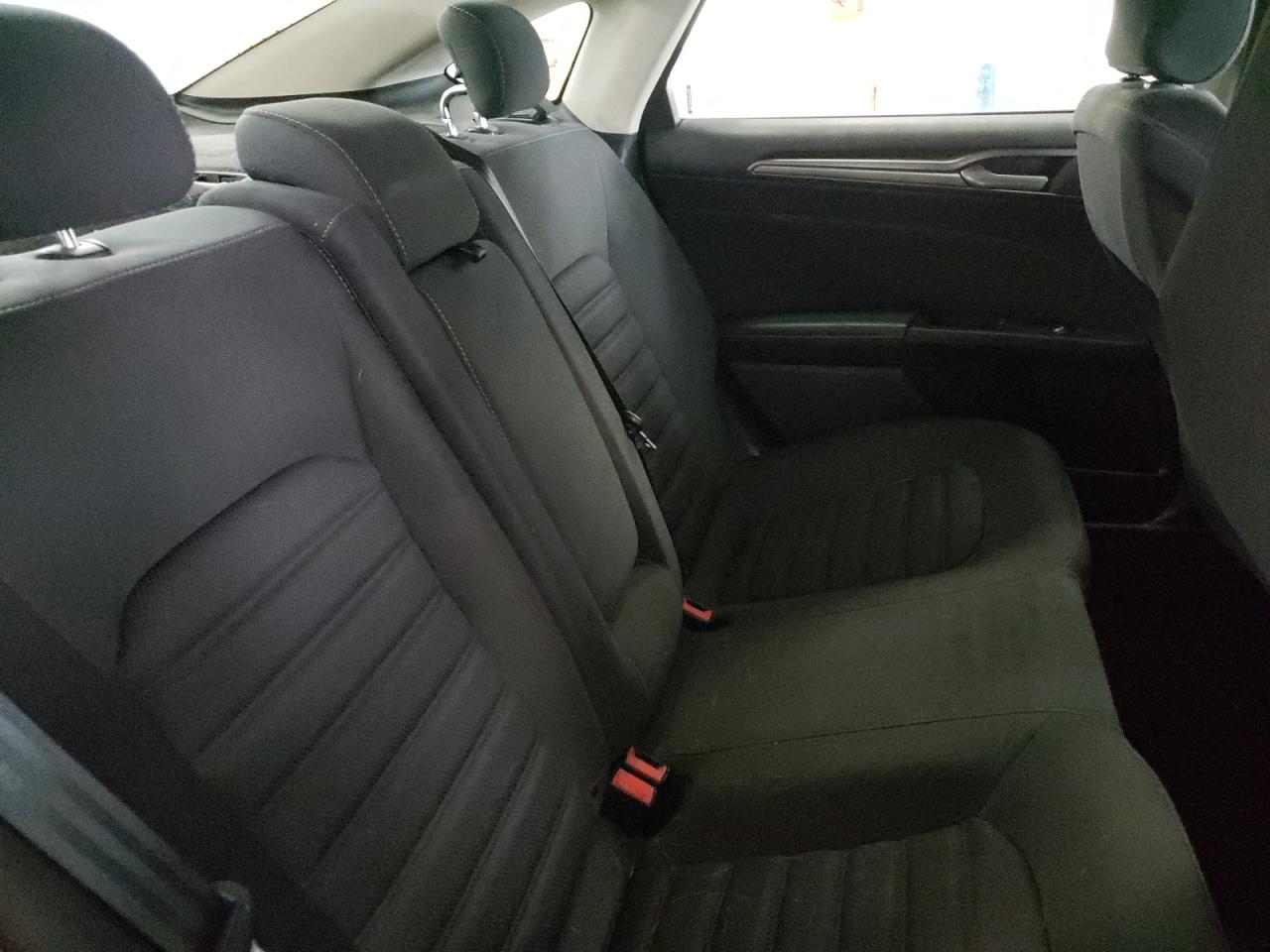 Photo 6 from auction – 2017 FORD FUSION SE with VIN 3FA6P0HD8HR291409