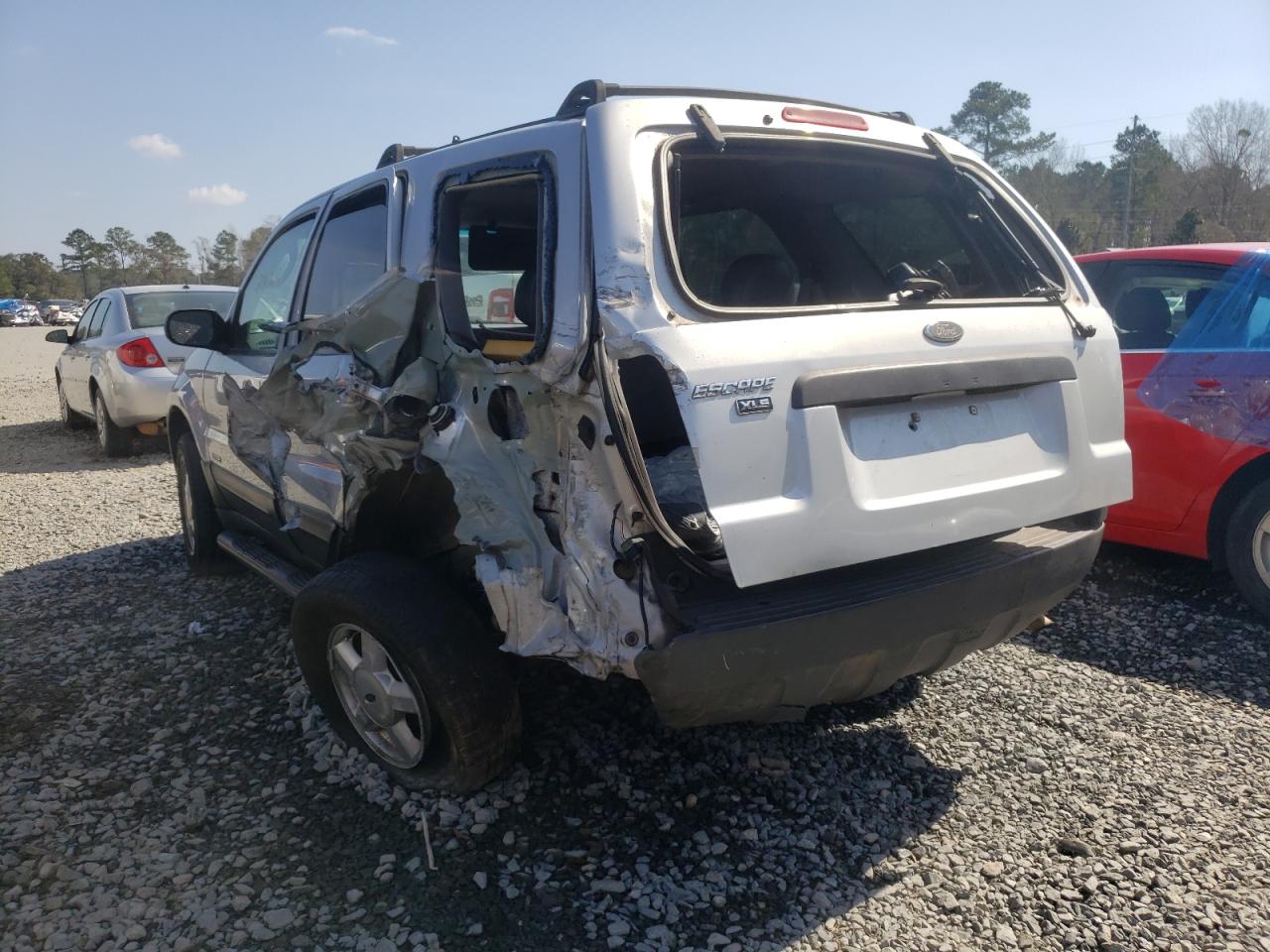 Photo 3 from auction – 2002 FORD ESCAPE with VIN 1FMYU01B12KB76808