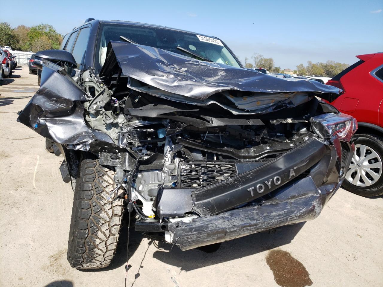 Photo 9 from auction – 2022 TOYOTA 4RUNNER SR with VIN JTEFU5JR9N5259486