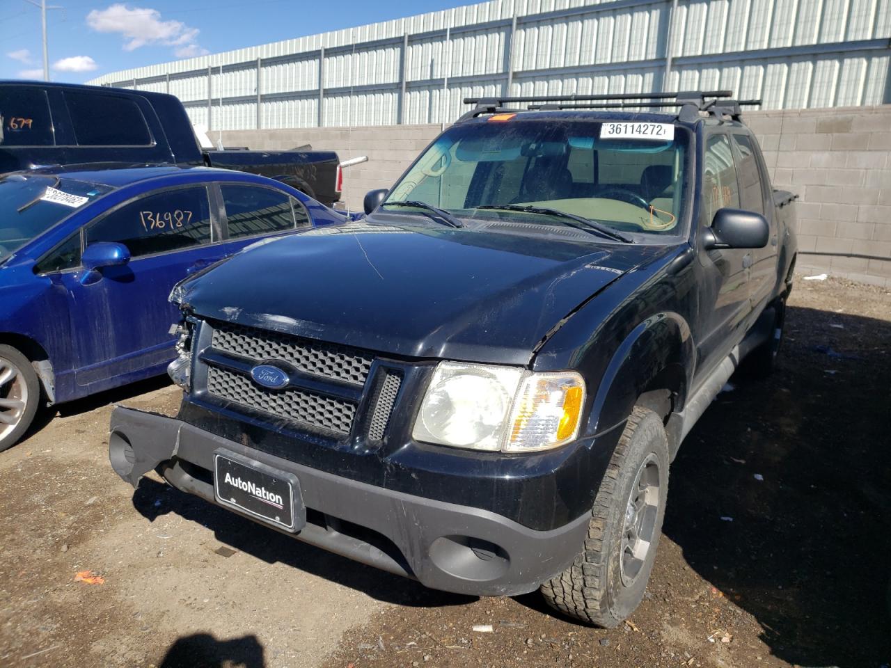 Photo 2 from auction – 2004 FORD EXPLORER S with VIN 1FMZU77K54UA53301