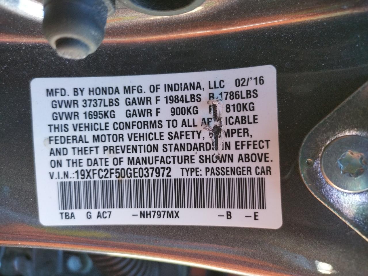 Photo 10 from auction – 2016 HONDA CIVIC LX with VIN 19XFC2F50GE037972
