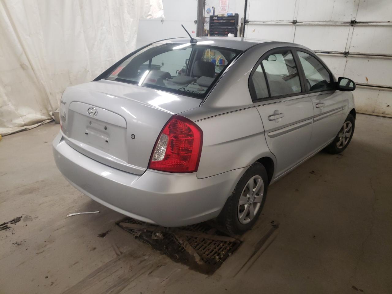 Photo 4 from auction – 2008 HYUNDAI ACCENT GLS with VIN KMHCN46C28U184056