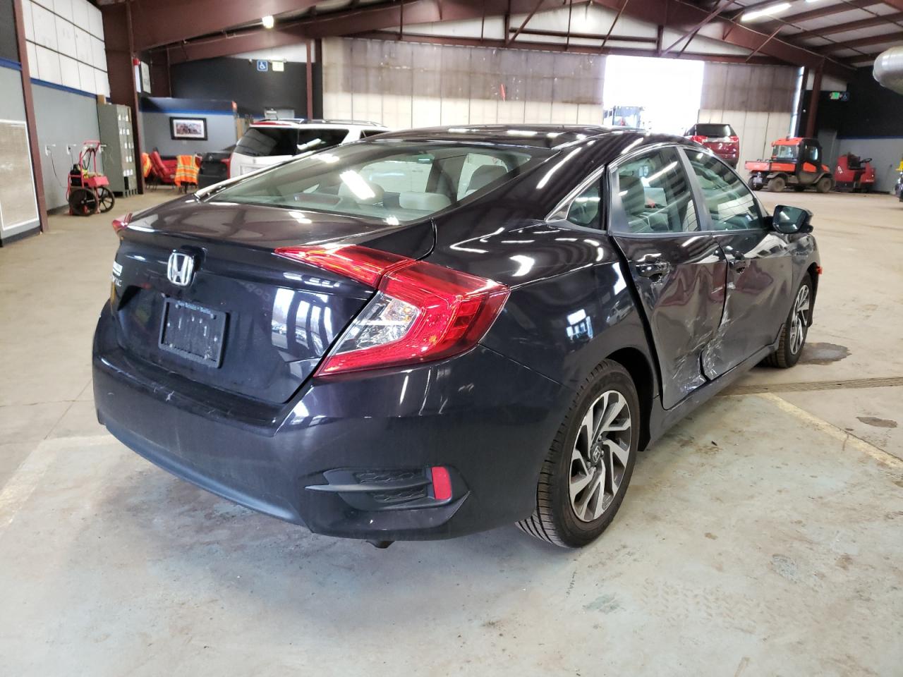 Photo 4 from auction – 2016 HONDA CIVIC EX with VIN 19XFC2F75GE213075