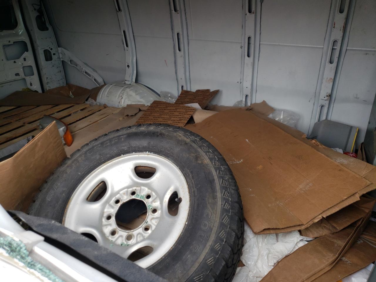 Photo 6 from auction – 2008 CHEVROLET EXPRESS G3 with VIN 1GCHG35K481113420