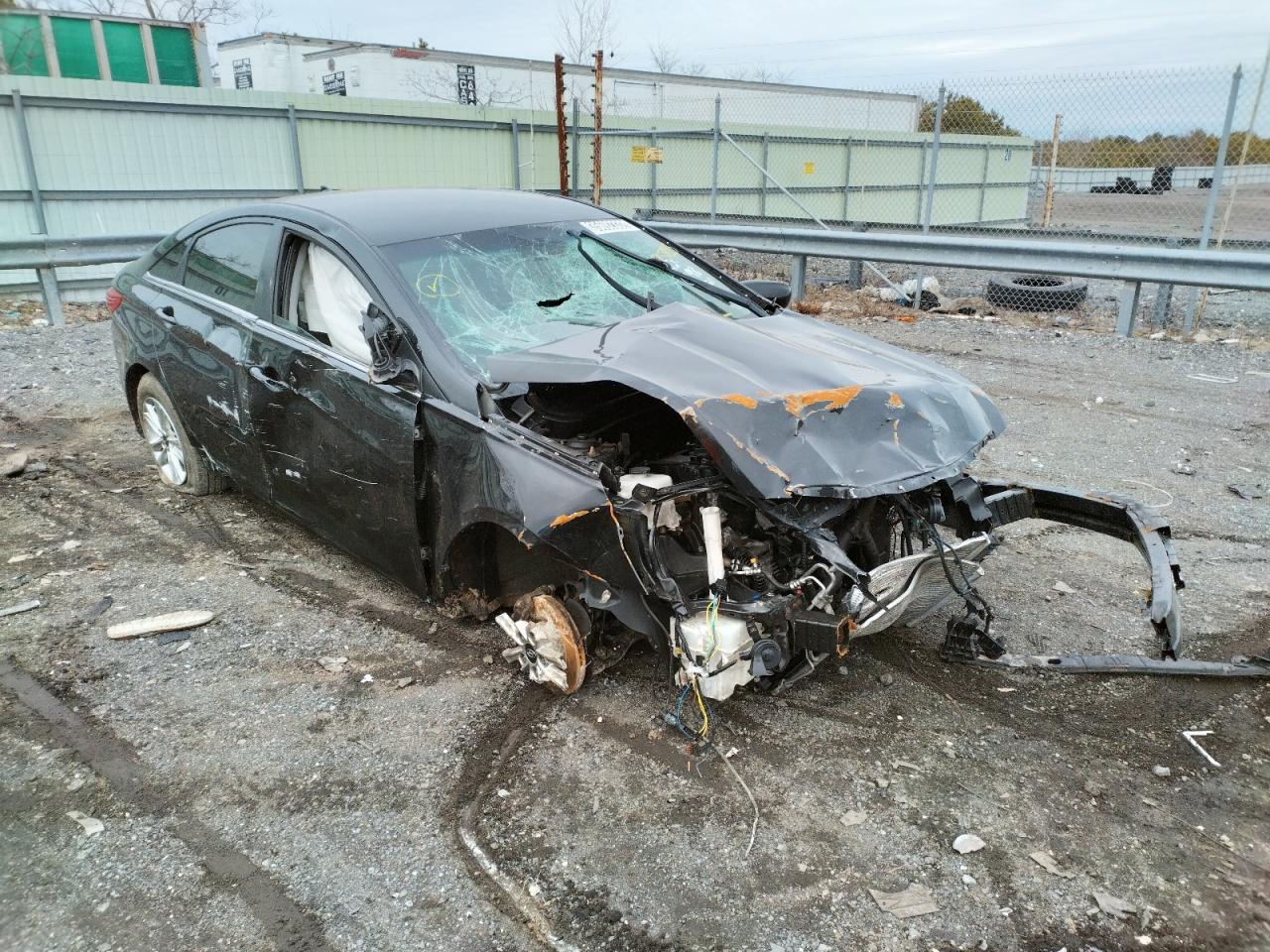 Photo 1 from auction – 2013 HYUNDAI SONATA GLS with VIN 5NPEB4AC0DH757215