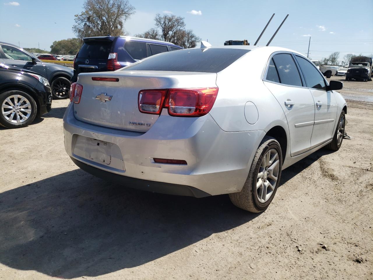 Photo 4 from auction – 2016 CHEVROLET MALIBU LIM with VIN 1G11C5SA8GF113693
