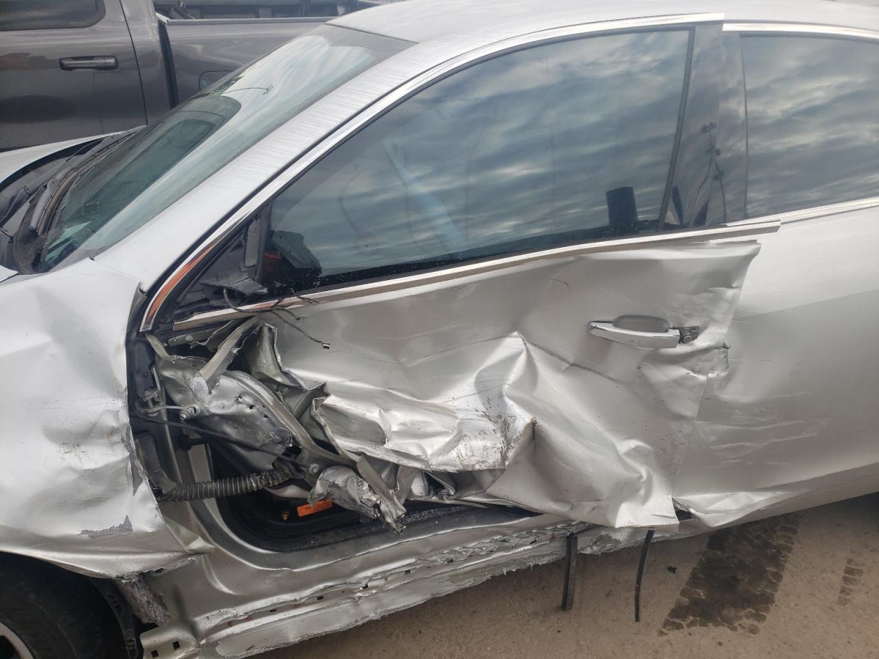 Photo 9 from auction – 2014 CHEVROLET MALIBU 2LT with VIN 1G11E5SL8EU126111