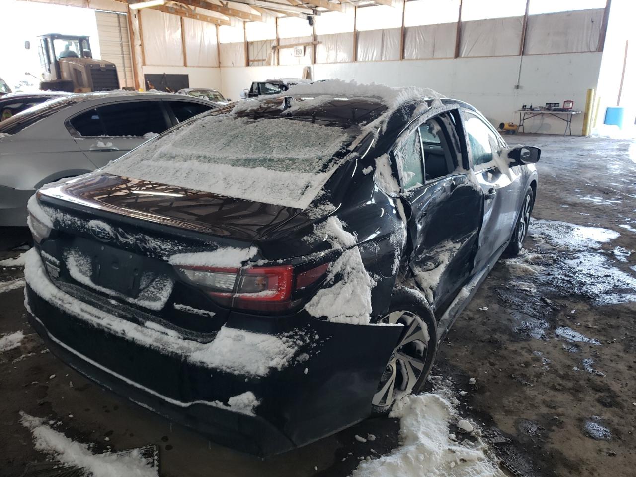 Photo 4 from auction – 2021 SUBARU LEGACY with VIN 4S3BWAB65M3018559