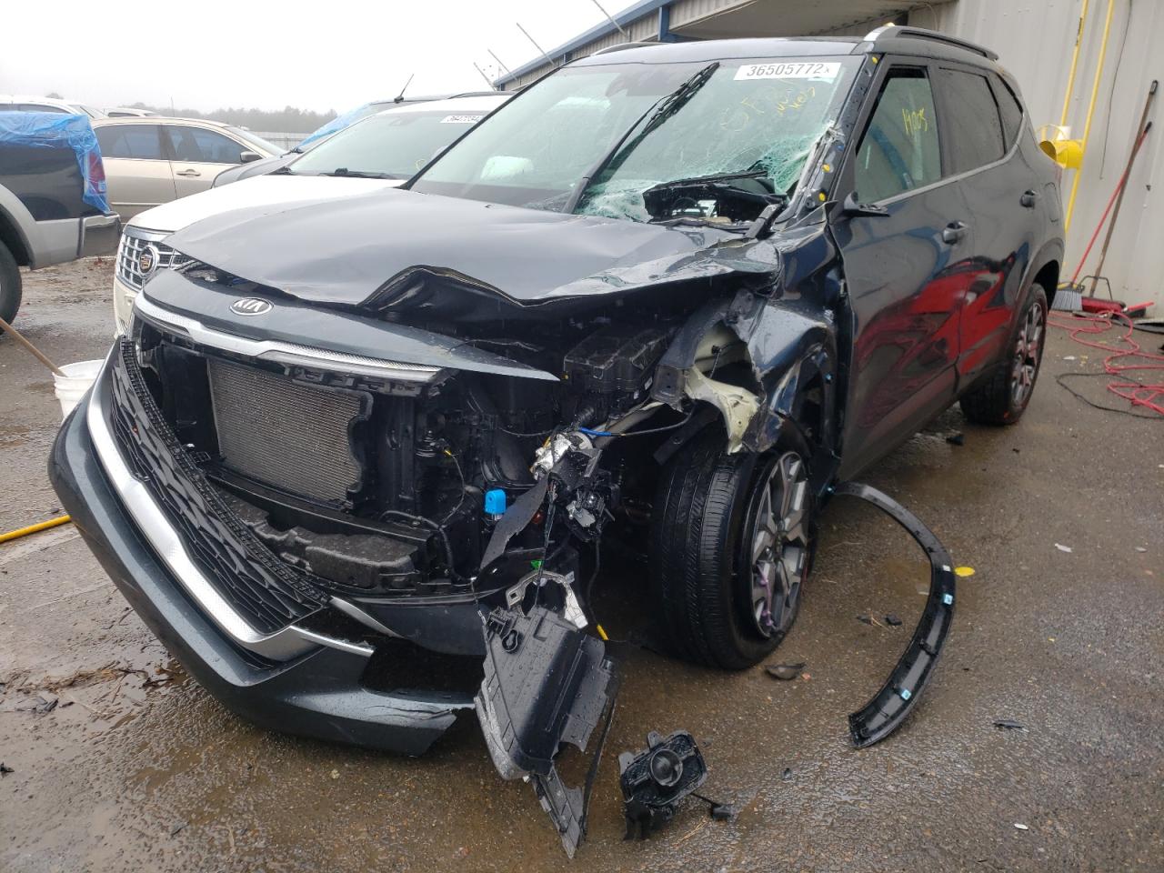 Photo 2 from auction – 2021 KIA SELTOS EX with VIN KNDERCAA5M7101908