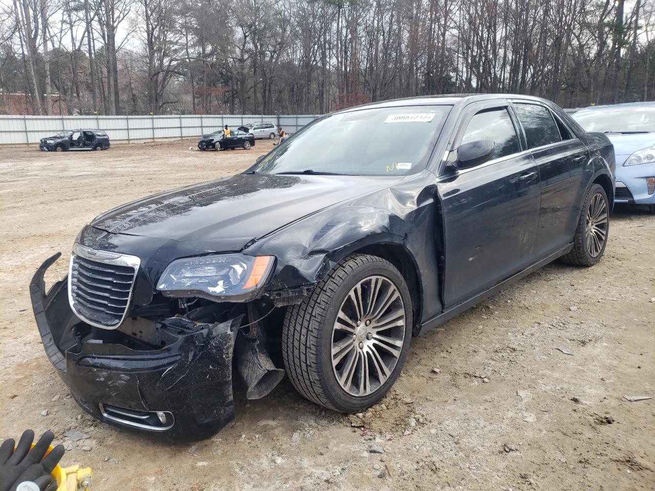 Photo 2 from auction – 2013 CHRYSLER 300 S with VIN 2C3CCABG8DH519422