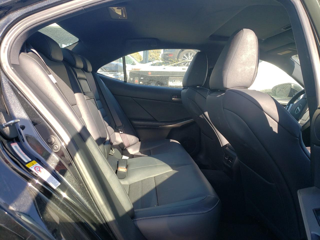 Photo 6 from auction – 2017 LEXUS IS 350 with VIN JTHBE1D23H5028853