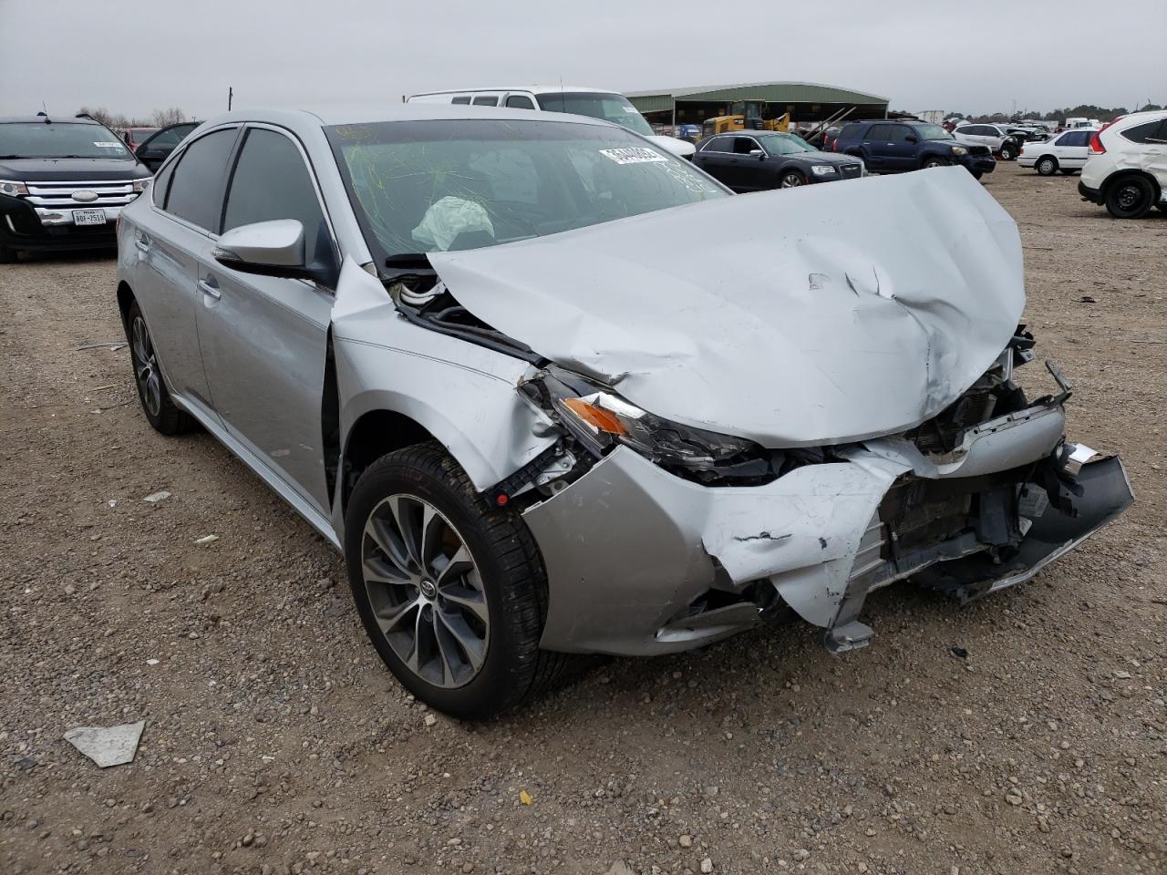 TOYOTA AVALON XLE 2016 with VIN 4T1BK1EB3GU242797 - Photo from auction