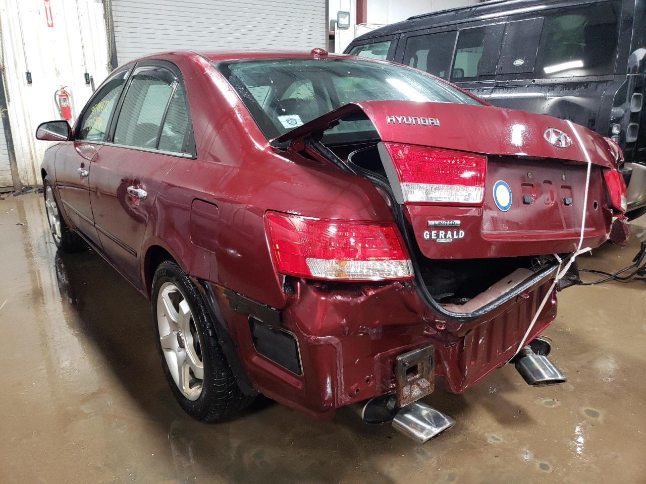Photo 3 from auction – 2007 HYUNDAI SONATA SE with VIN 5NPEU46F07H292100